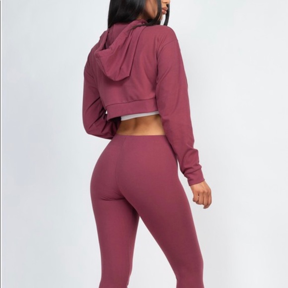 Cozy 2 Piece Cropped Set - Picture 2 of 3